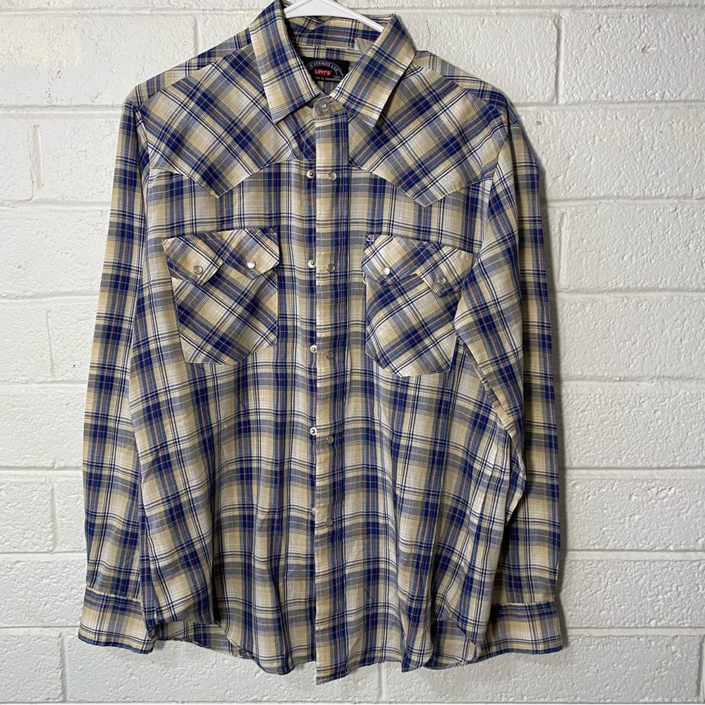 Vintage Levi’s Like New Pearl Snap Double Sawtooth Pocket Blue Tab Western Shirt